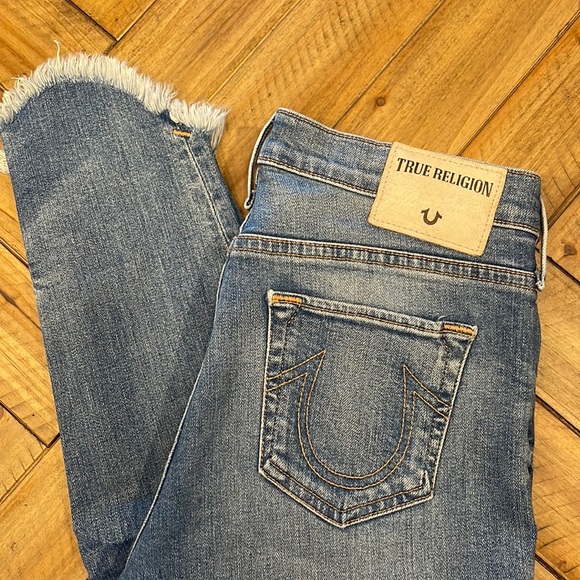 True Religion Hallie Mid Rise Super Skinny Fringe Jeans - Picture 2 of 7